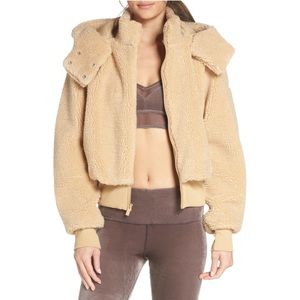 NWT - ALO Yoga Foxy Faux Fur Jacket - Camel - S